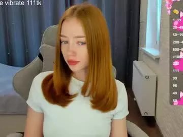 Freechat _hot_mia_1 on Chaturbate