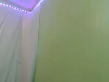 Freechat _lilies_gigi_ on Chaturbate