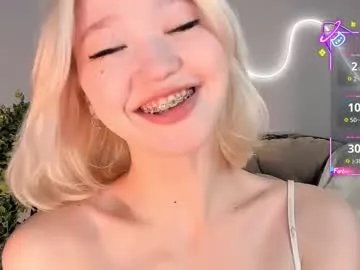 Freechat _milli_sun on Chaturbate