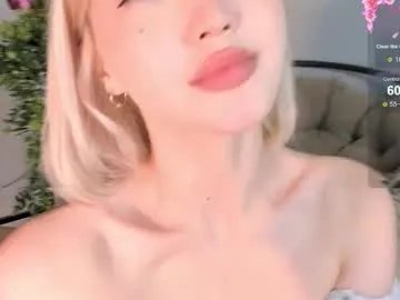 Freechat _milli_sun on Chaturbate