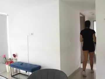 _vahos on Chaturbate