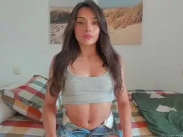 Freechat abrilhelena8 on Chaturbate
