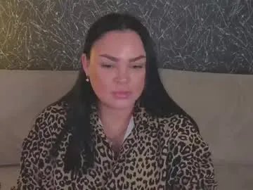 adele_crown — suck my fingers and see cam [52 tokens left] #new #shy #nonude #bbw #bigboobs #mistress