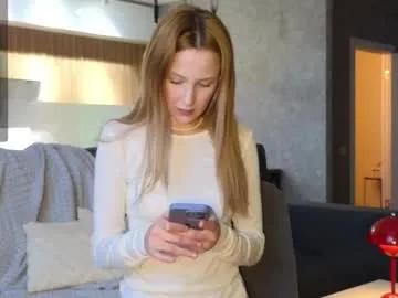 agata_liii — GOAL: good morning [25 tokens remaining] Thank you for visiting my room - it's my 3nd day here! #young #blonde #skinny #shy #new