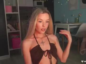 Freechat agent_blonde on Chaturbate
