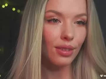 Freechat agent_blonde on Chaturbate