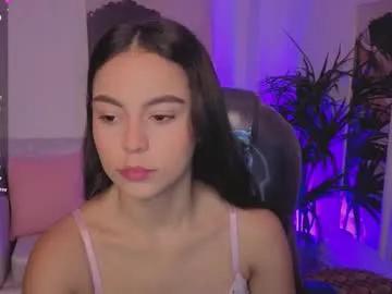 Freechat alejaa___ on Chaturbate