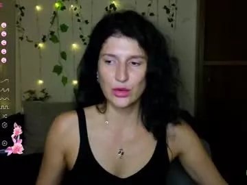 Freechat alianna_solo_kiss on Chaturbate