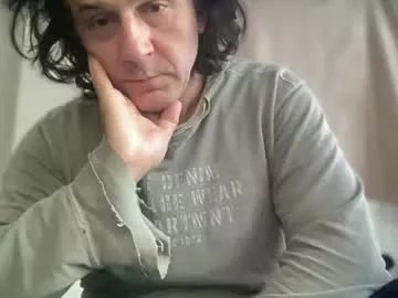 Freechat alphandre on Chaturbate