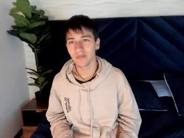 Freechat andyjoy_ on Chaturbate