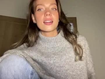 angel_from_sky — naked 10 minutes.... [3183 tokens remaining]