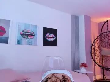 angela_donnato — GOAL: Oil in my soles..77 [1000 tokens remaining] 
