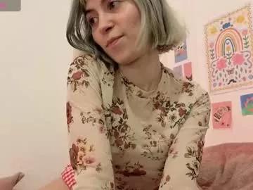 annietinky on Chaturbate 