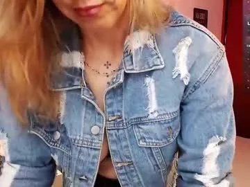 Freechat antoniavillamizar on Chaturbate