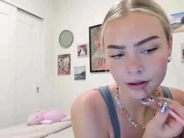 Chaturbate ariah_is_blonde is Freechat ariah_is_blonde — Freechat on Chaturbate