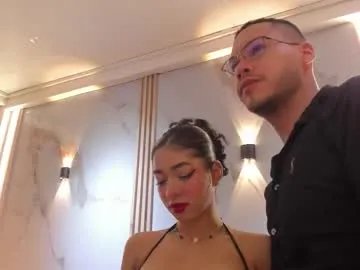 aron_and_molly — GOAL: FUCK  FACE [84 tokens remaining] Fuck my pussy very hard daddy  #couple #atm #squirt #petite #bondage