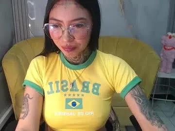 ashley_blum_v — Flash  tits  [33 tokens left] Im new here  Would you like to play with me? #daddysgirl #young #piercingnipples #tattoo  #smalltits