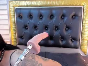 Freechat ashleyjonnees on Chaturbate