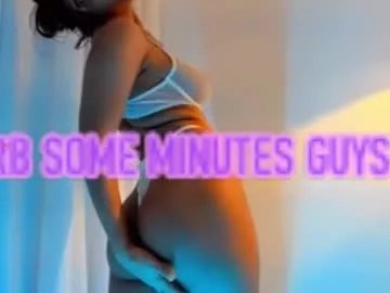 Freechat ashllovee_ on Chaturbate