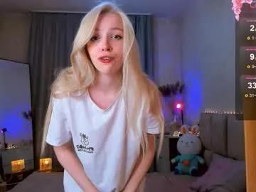 berrylush —  GOAL: doggy [50]  #natural #teen #cute #18 #blonde