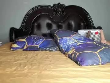 Freechat bigbuttsarena on Chaturbate