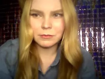 Freechat blushing_star on Chaturbate