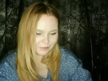 Freechat blushing_star on Chaturbate