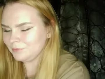 Freechat blushing_star on Chaturbate