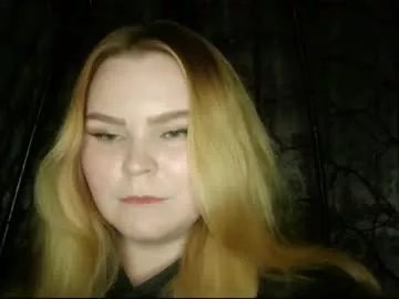 Freechat blushing_star on Chaturbate