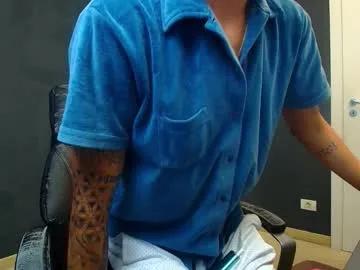 Chaturbate brandontatex is Freechat brandontatex — Welcome to my room! New and let's get to know each other! - Repeating Goal: CUM!! - #bigcock #cum #feet #new #young