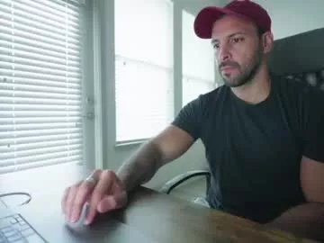 Freechat brucestryker on Chaturbate