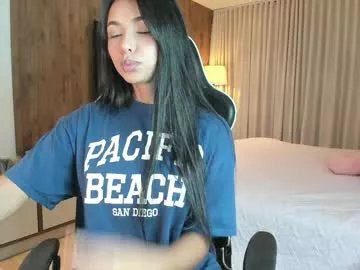 Freechat camilagomezz on Chaturbate