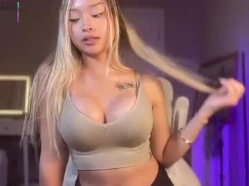 carmenxrose — Im back   Take my shirt off + Titty Tease [900 tokens left] #new #18 #teen #young #squirt #asian #lovense