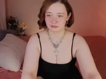 Freechat carolina_winter on Chaturbate