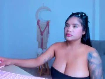 carolinalovehot on Chaturbate