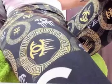 Freechat cassie_doll_squirt on Chaturbate