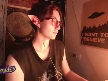 Freechat cosmonudes on Chaturbate