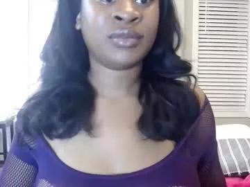 Freechat creamycherrypop on Chaturbate