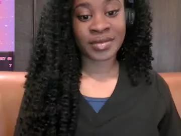 Freechat creamycherrypop on Chaturbate
