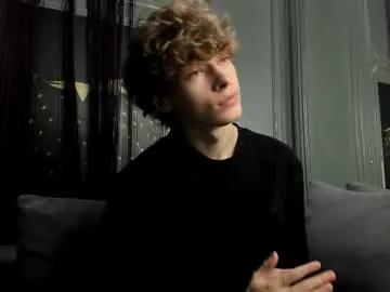 curlytwinkboy — GOAL: Naked 5 mins [294 tokens remaining] Welcum to my world <3 #c2c #gay #bigcock #18 #twink