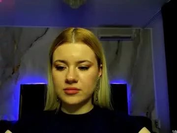 Freechat cutiepie69__ on Chaturbate