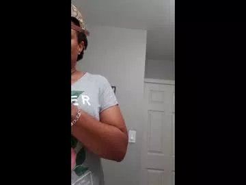 Freechat daddett on Chaturbate