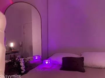 Freechat daisy_mint on Chaturbate