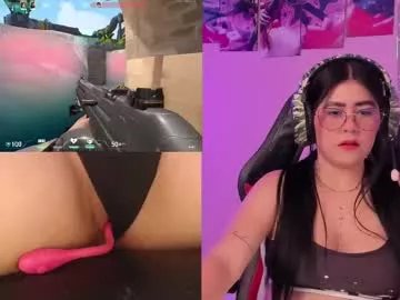 Freechat danielamendez__ on Chaturbate