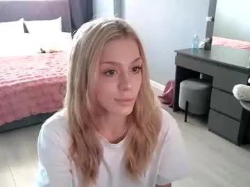 darilboom — Welcome to my hot and flexible room!! - Goal: put domi in pussy [478 tokens left] #smalltits #flexible #18 #shy #skinny