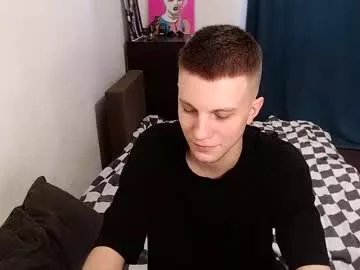 Freechat degradat1on on Chaturbate