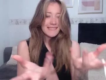 Freechat eliiih_ on Chaturbate