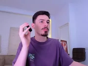 Freechat enzorace on Chaturbate