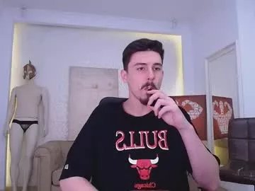 Freechat enzorace on Chaturbate