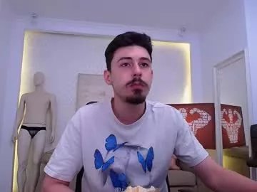 Freechat enzorace on Chaturbate